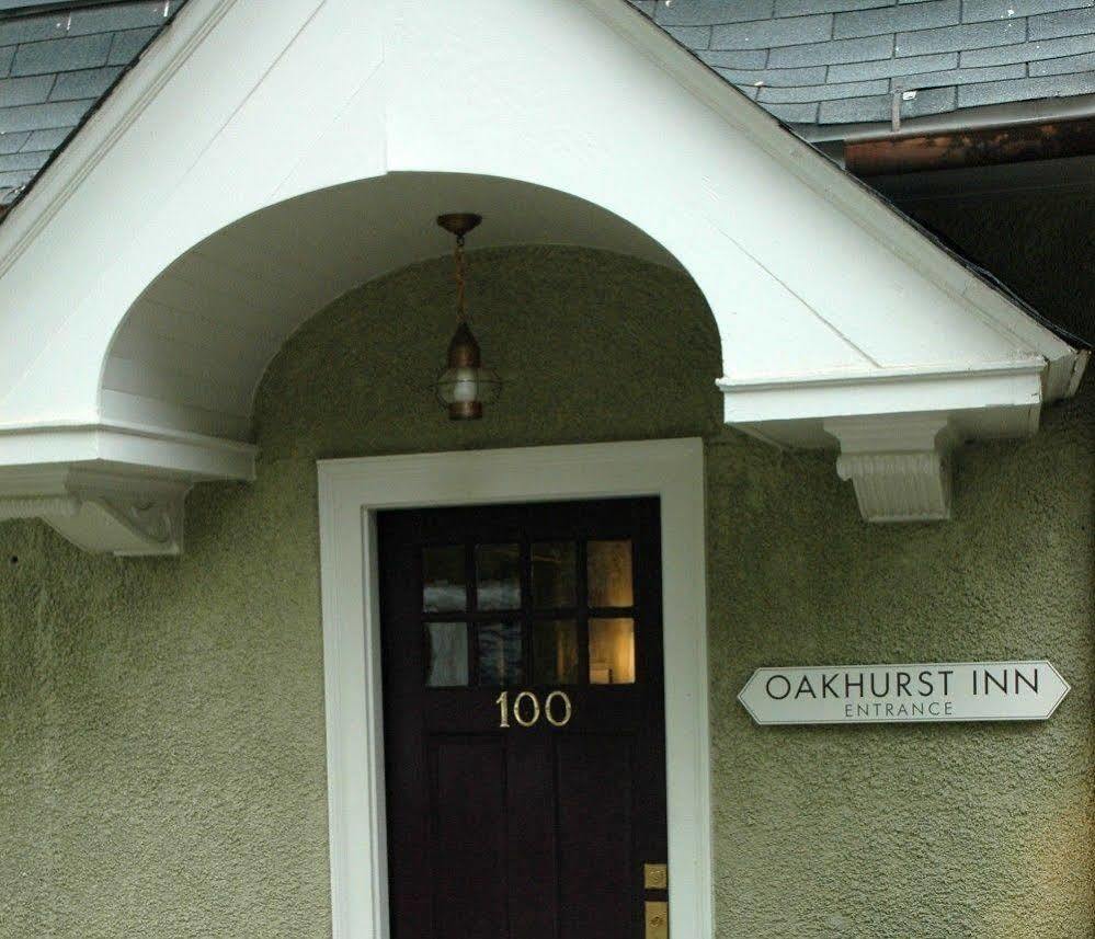 Oakhurst Inn At The University Charlottesville Exterior photo